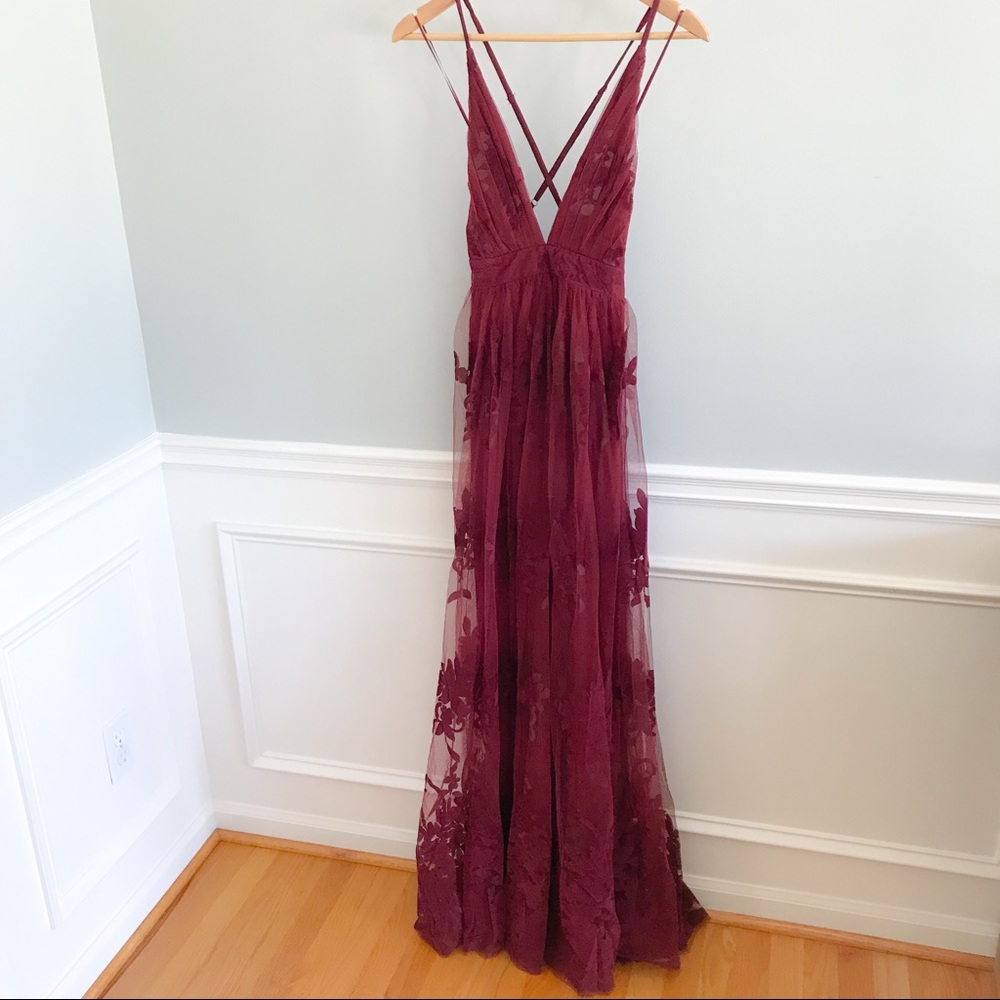 Last 1 5⭐️ VICI /ANTONIA/ Lace Backless Maxi Dress - Picture 7 of 8